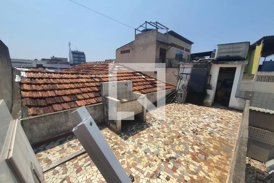 Área Externa de casa à venda com 4 quartos, 150m² em Sampaio, Rio de Janeiro