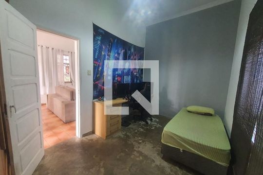 Quarto 2 de casa à venda com 4 quartos, 150m² em Sampaio, Rio de Janeiro