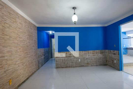 Sala de casa de condomínio para alugar com 3 quartos, 260m² em Vargem Pequena, Rio de Janeiro