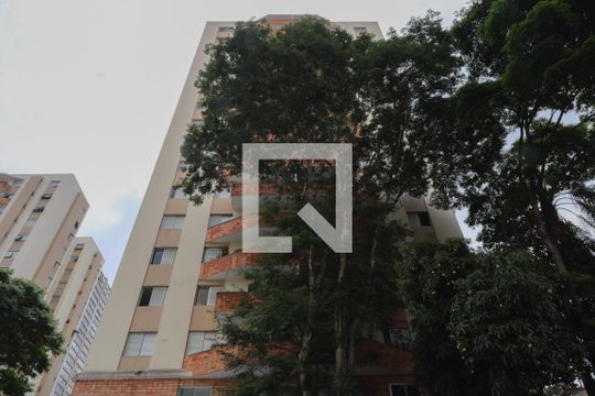 Fachada do bloco de apartamento para alugar com 3 quartos, 110m² em Santana, São Paulo