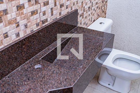 Lavabo de casa à venda com 3 quartos, 181m² em Jardim Sao Jose (zona Norte), São Paulo