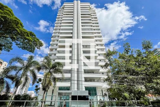 Fachada de apartamento à venda com 4 quartos, 180m² em Moema, São Paulo