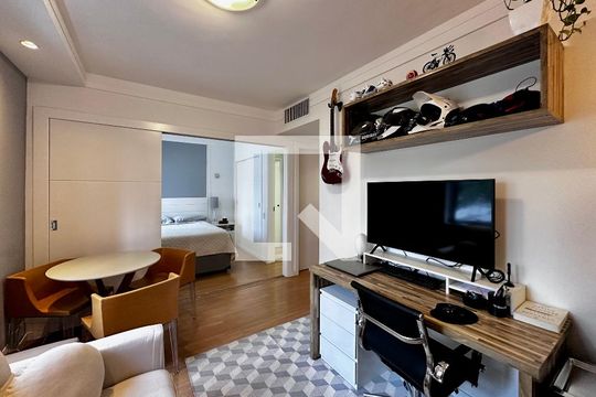 Sala de apartamento à venda com 1 quarto, 34m² em Brooklin Novo, São Paulo