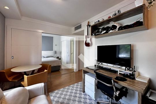 Sala de apartamento à venda com 1 quarto, 34m² em Brooklin Novo, São Paulo