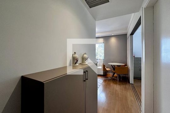 Sala de apartamento à venda com 1 quarto, 34m² em Brooklin Novo, São Paulo