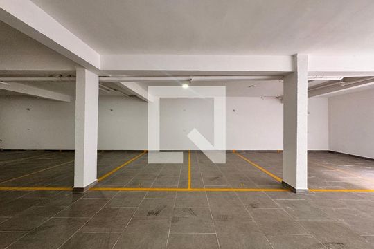 Garagem de apartamento para alugar com 3 quartos, 180m² em Campestre, Santo André