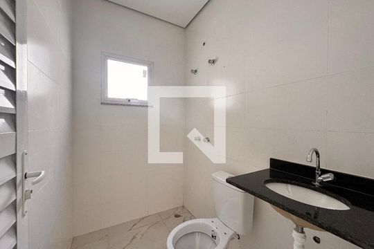 Lavabo de apartamento para alugar com 3 quartos, 180m² em Campestre, Santo André
