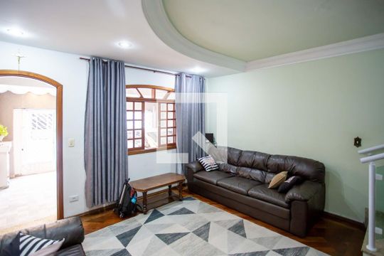 Sala de TV de casa à venda com 2 quartos, 177m² em Jardim das Acacias, São Bernardo do Campo