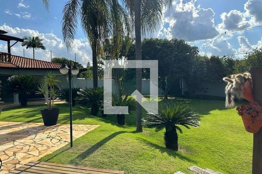 Casa à venda com 4 quartos, 1204m² em Parque Xangrilá, Campinas