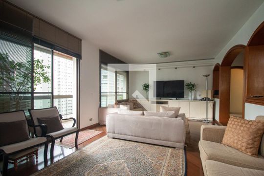 Sala de apartamento à venda com 3 quartos, 240m² em Campo Belo, São Paulo