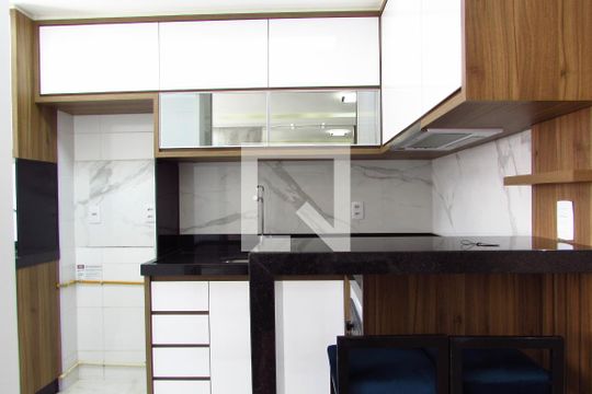 Cozinha de apartamento à venda com 2 quartos, 43m² em Fundacao da Casa Popular, Campinas