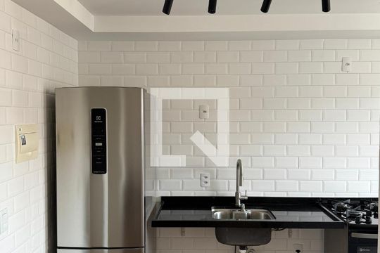 Cozinha de apartamento para alugar com 2 quartos, 44m² em Engenho de Dentro, Rio de Janeiro