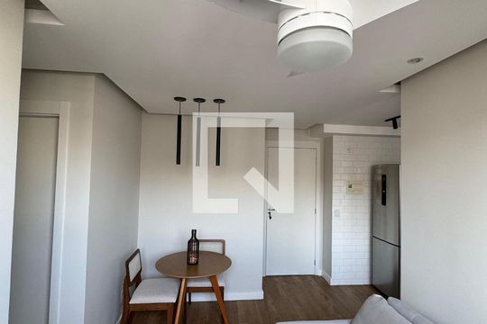 Sala de apartamento para alugar com 2 quartos, 44m² em Engenho de Dentro, Rio de Janeiro