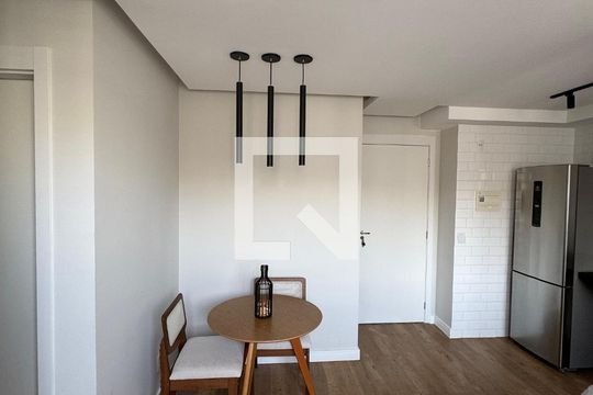 Sala de apartamento para alugar com 2 quartos, 44m² em Engenho de Dentro, Rio de Janeiro