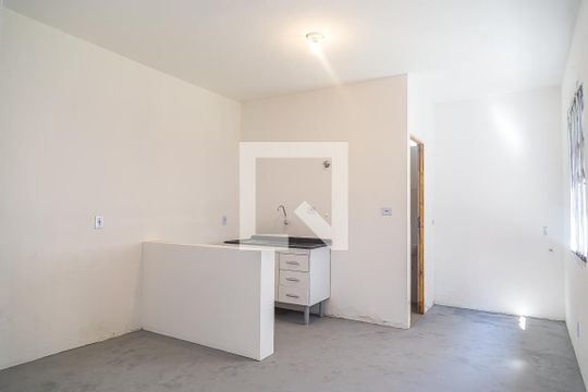 Casa para alugar com 1 quarto, 35m² em Parque Jabaquara, São Paulo