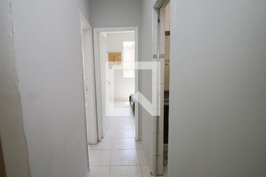 Sala - Corredor de apartamento à venda com 2 quartos, 70m² em Penha, Rio de Janeiro