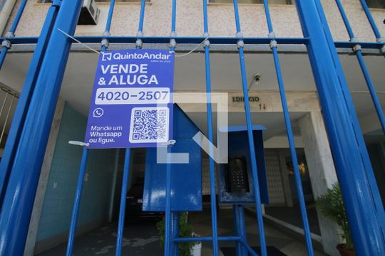Placa de apartamento à venda com 2 quartos, 70m² em Penha, Rio de Janeiro