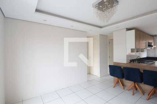 Sala de apartamento para alugar com 2 quartos, 42m² em Igara, Canoas