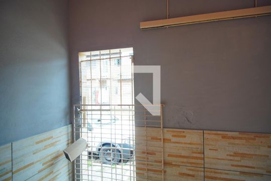 Quarto - Vista de casa à venda com 1 quarto, 90m² em Sarandi, Porto Alegre