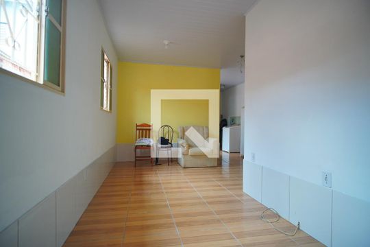 Casa à venda com 1 quarto, 90m² em Sarandi, Porto Alegre