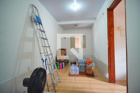 Quarto de casa à venda com 1 quarto, 90m² em Sarandi, Porto Alegre