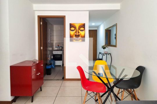 Sala de apartamento à venda com 2 quartos, 59m² em Centro, Niterói