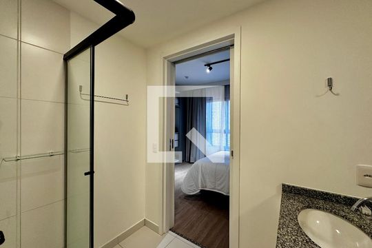 Banheiro de kitnet/studio à venda com 1 quarto, 23m² em Brooklin Novo, São Paulo