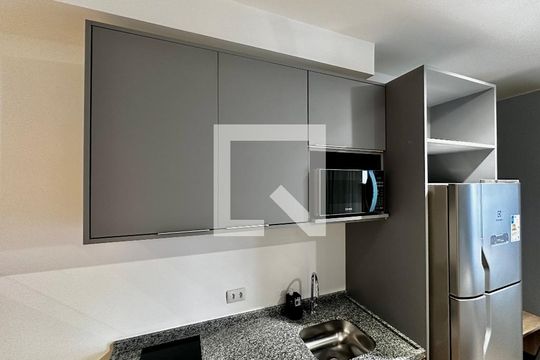 Cozinha de kitnet/studio à venda com 1 quarto, 23m² em Brooklin Novo, São Paulo