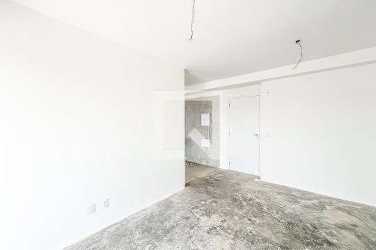 Sala de apartamento à venda com 2 quartos, 70m² em Parque Sao Domingos, São Paulo