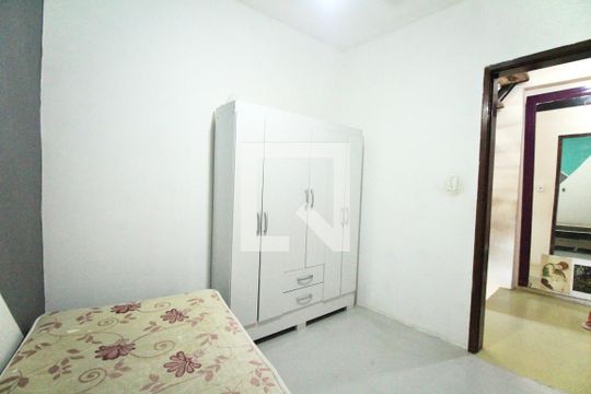 Quarto 1 de casa para alugar com 2 quartos, 180m² em Barroquinha, Salvador