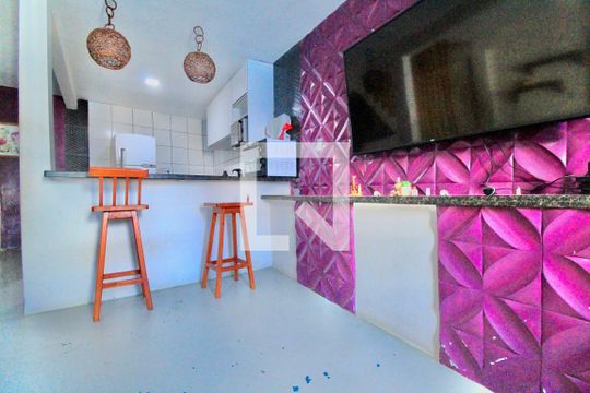 Sala de casa para alugar com 2 quartos, 180m² em Barroquinha, Salvador