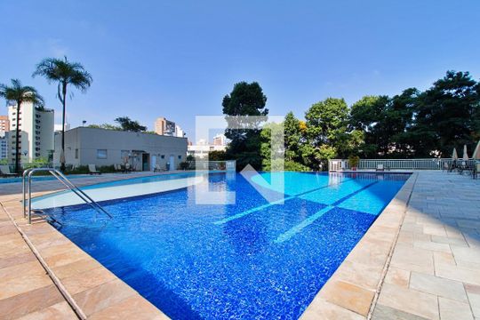 Área comum de apartamento à venda com 3 quartos, 118m² em Vila Sonia, São Paulo