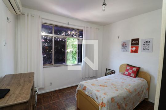 Quarto 1 de apartamento à venda com 2 quartos, 75m² em Tauá, Rio de Janeiro