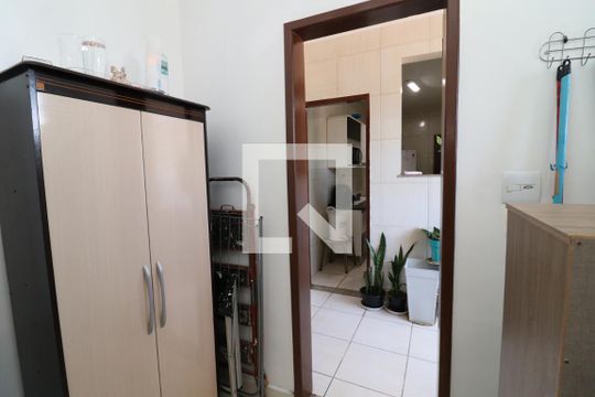 Quarto de Serviço de apartamento à venda com 2 quartos, 75m² em Tauá, Rio de Janeiro