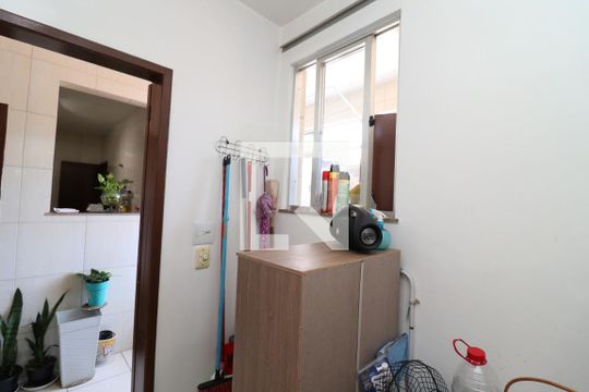 Quarto de Serviço de apartamento à venda com 2 quartos, 75m² em Tauá, Rio de Janeiro