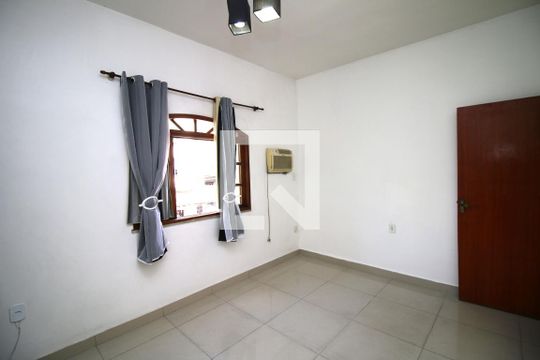Suíte de casa à venda com 3 quartos, 110m² em Olaria, Rio de Janeiro