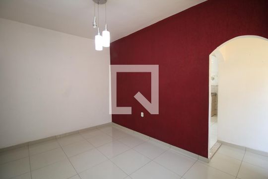 Casa à venda com 3 quartos, 110m² em Olaria, Rio de Janeiro