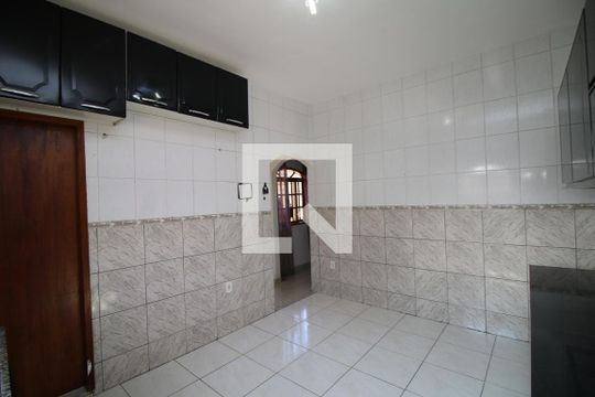 Cozinha de casa à venda com 3 quartos, 110m² em Olaria, Rio de Janeiro