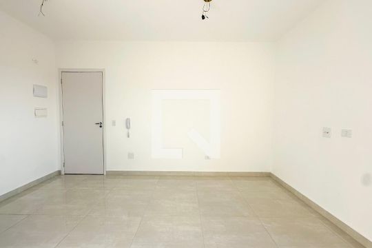 Sala/Cozinha de apartamento à venda com 1 quarto, 48m² em Vila Mangalot, São Paulo
