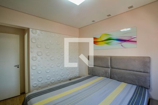 Quarto Suíte de apartamento para alugar com 3 quartos, 74m² em Campestre, Santo André