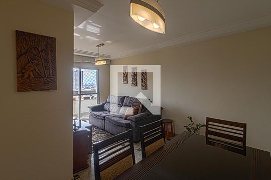 Sala de apartamento para alugar com 3 quartos, 65m² em Vila Moinho Velho, São Paulo