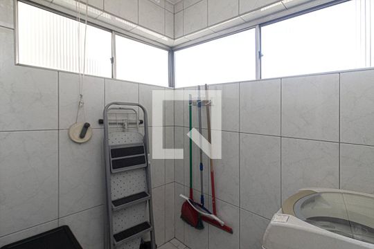 Área de Serviço de apartamento para alugar com 3 quartos, 65m² em Vila Moinho Velho, São Paulo