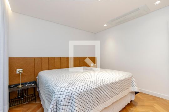 Suíte 1 de apartamento à venda com 4 quartos, 250m² em Santo Amaro, São Paulo