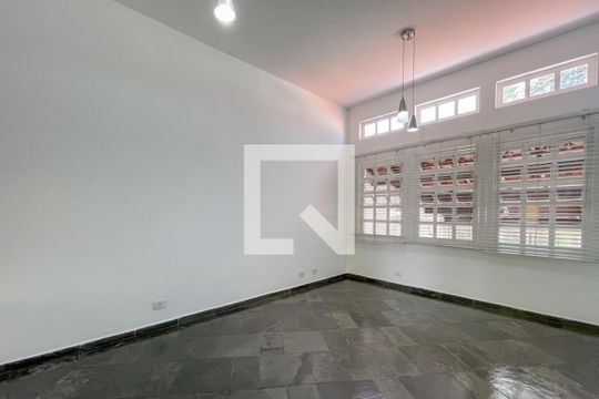Sala de casa à venda com 4 quartos, 213m² em Nova Petrópolis, São Bernardo do Campo