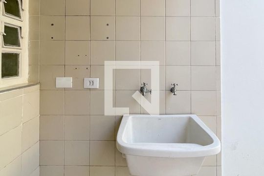 Área de Serviço de casa à venda com 4 quartos, 213m² em Nova Petrópolis, São Bernardo do Campo