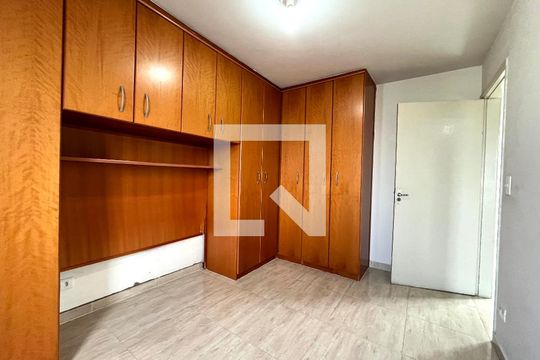 Quarto 1 de apartamento à venda com 2 quartos, 70m² em Vila do Encontro, São Paulo