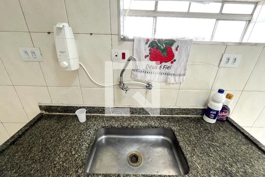 Cozinha  de apartamento à venda com 2 quartos, 70m² em Vila do Encontro, São Paulo