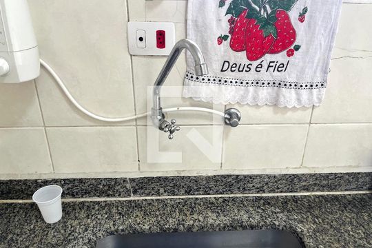 Cozinha  de apartamento à venda com 2 quartos, 70m² em Vila do Encontro, São Paulo