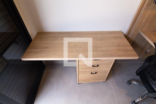 SALA/QUARTO de kitnet/studio para alugar com 1 quarto, 17m² em Cidade Universitária, Campinas
