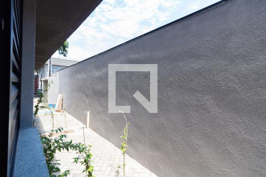 ÁREA EXTERNA FUNDOS de kitnet/studio para alugar com 1 quarto, 17m² em Cidade Universitária, Campinas